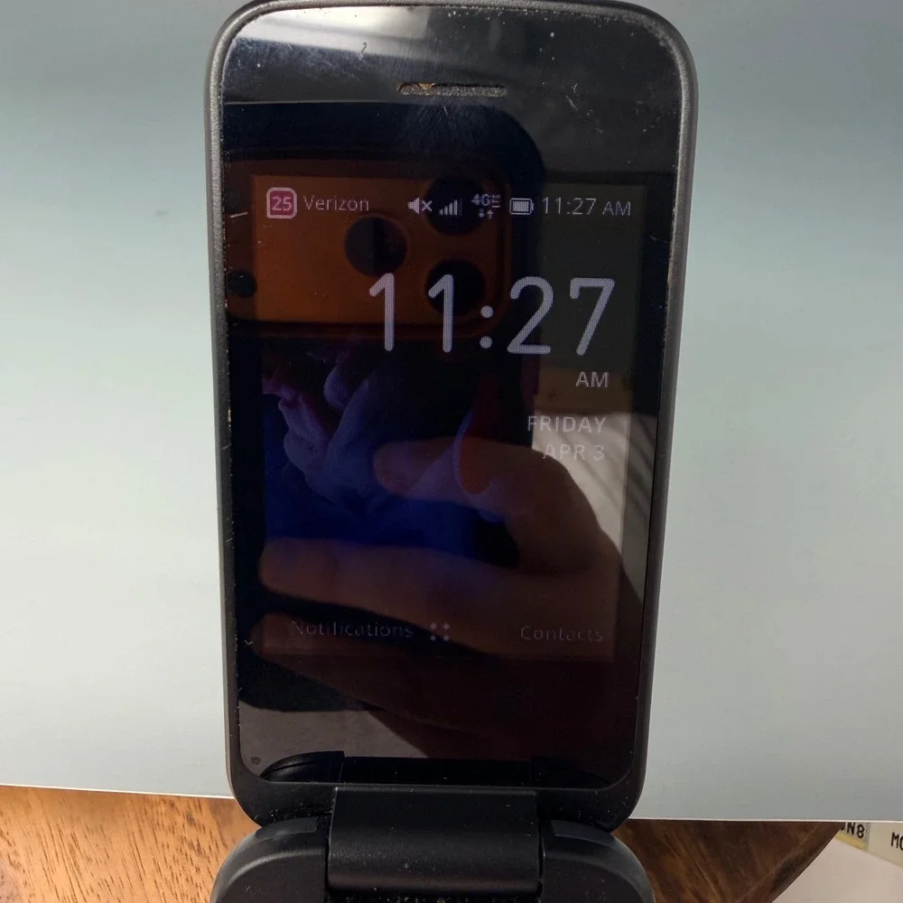 TCL Flip Pro 4056S Verizon 4G LTE KaiOS 3.0 Black Flip Phone